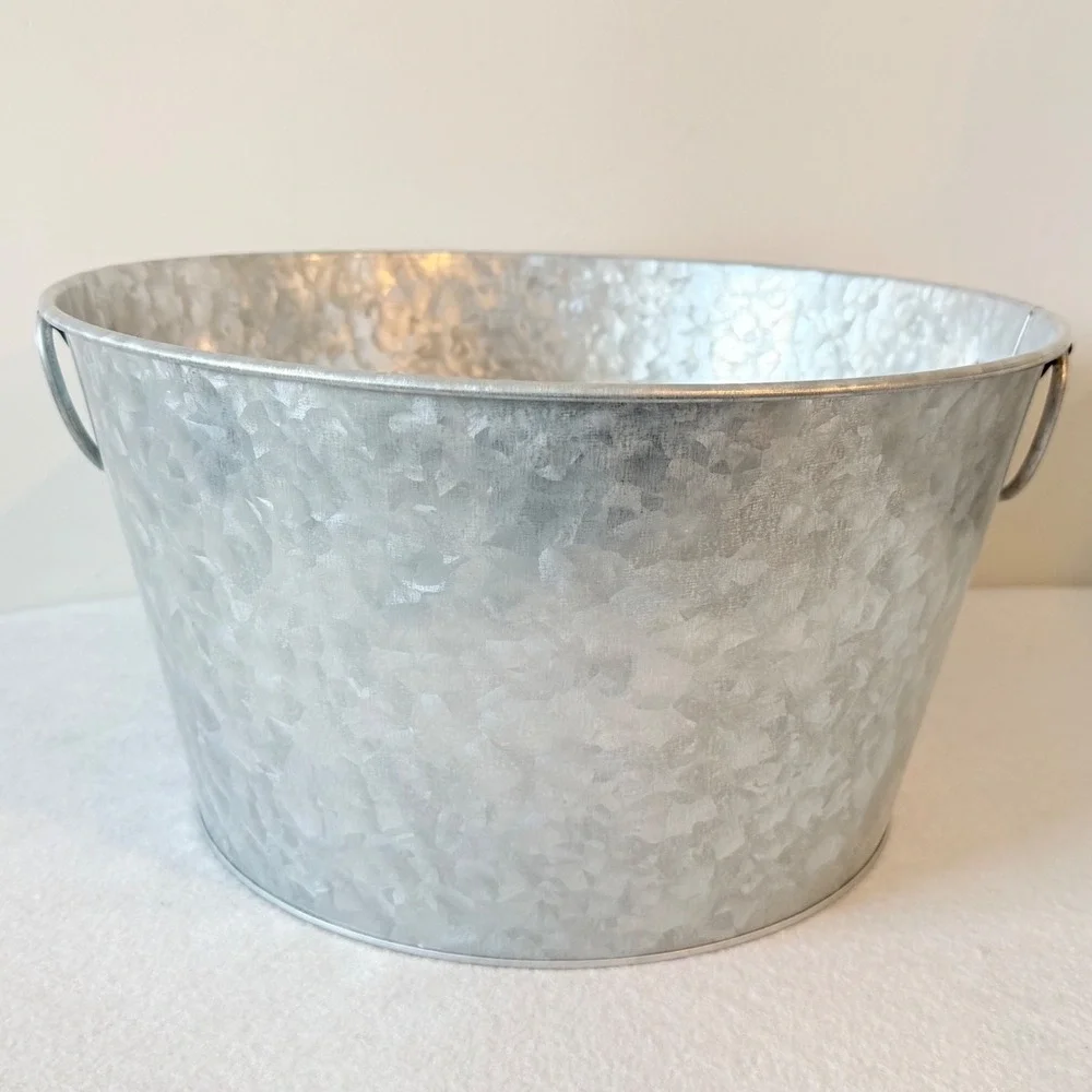 Mississippi‎ State Bulldogs Metal Beverage Tub Galvanized Ice Bucket Large